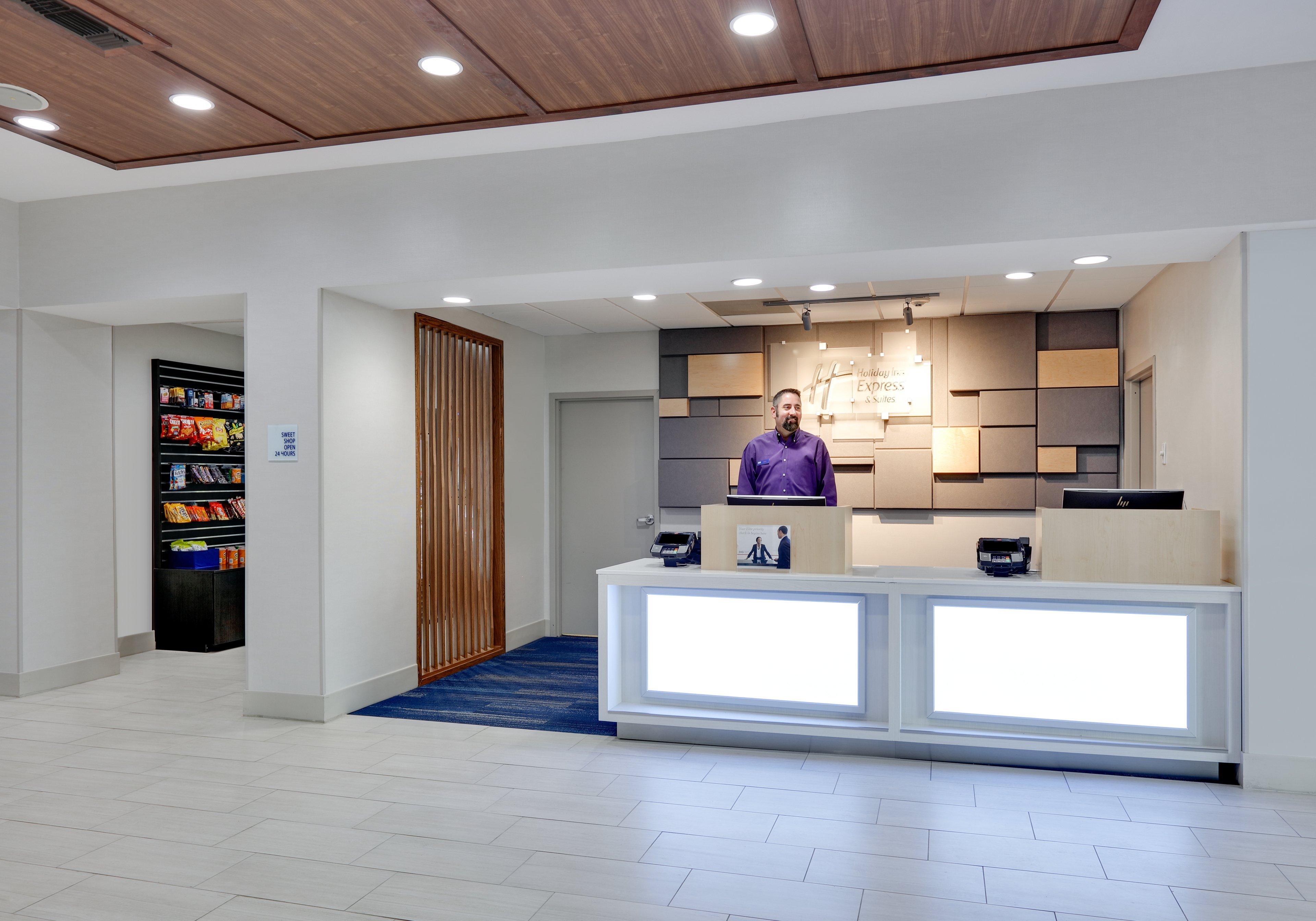 Holiday Inn Express Hotel & Suites Cleburne By Ihg Exterior foto